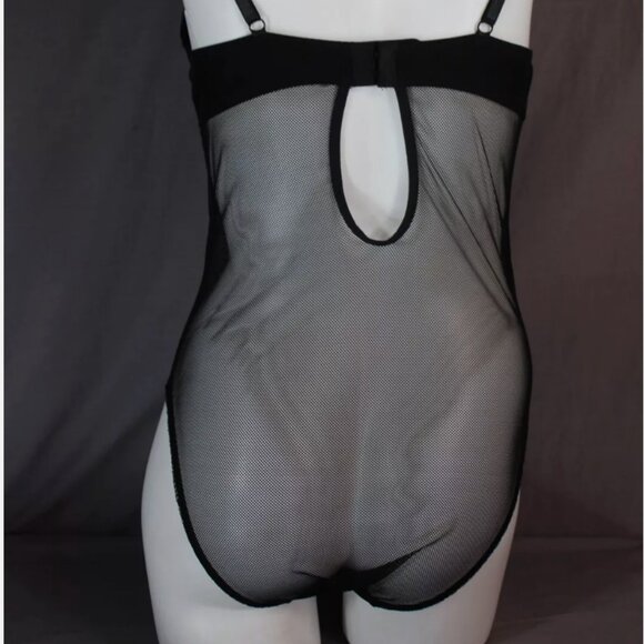 NWT Push Up Mesh Panel Bodysuit - Picture 5 of 6